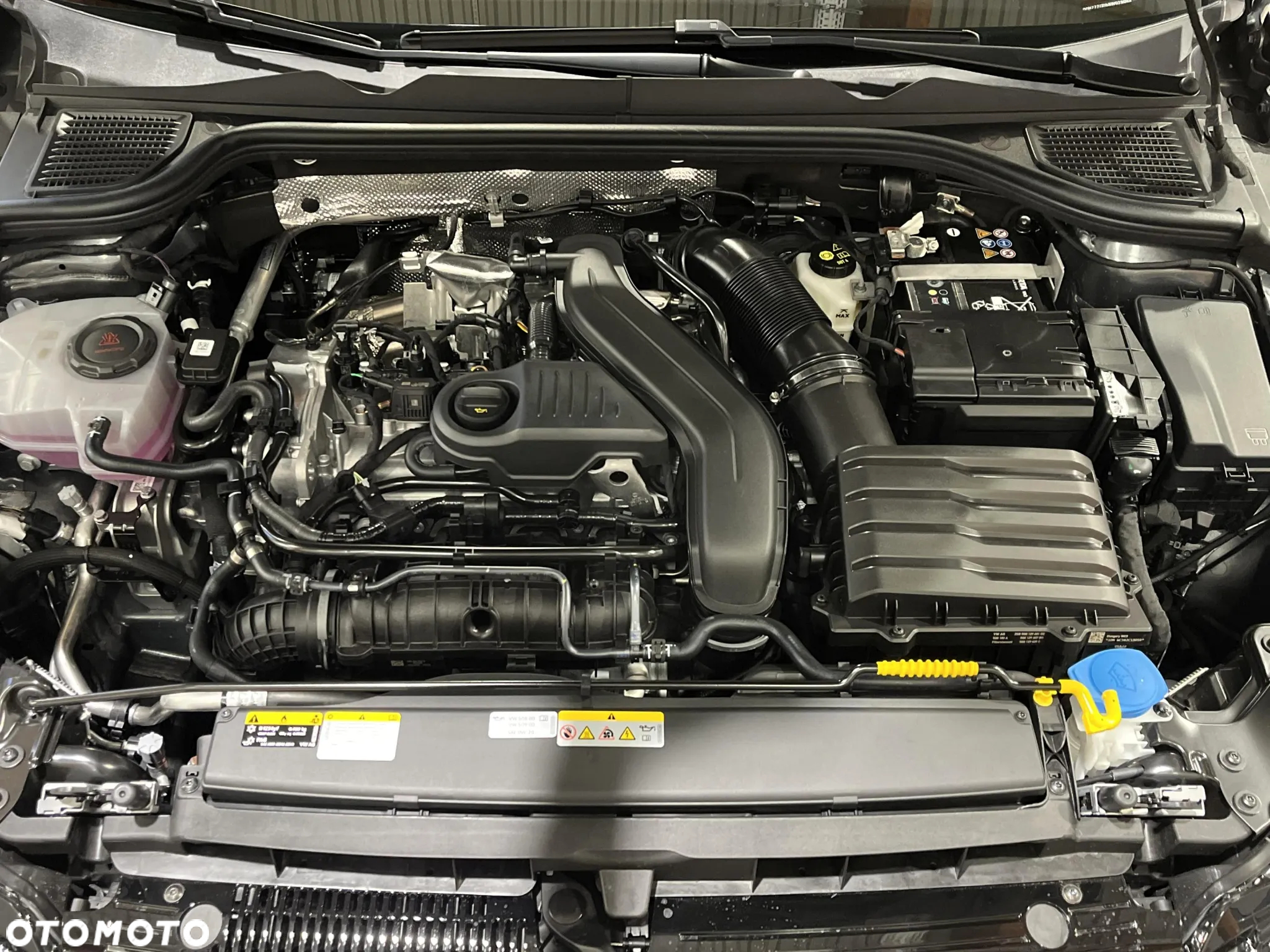 Volkswagen Golf VIII 1.5 eTSI mHEV Life Plus DSG - 40