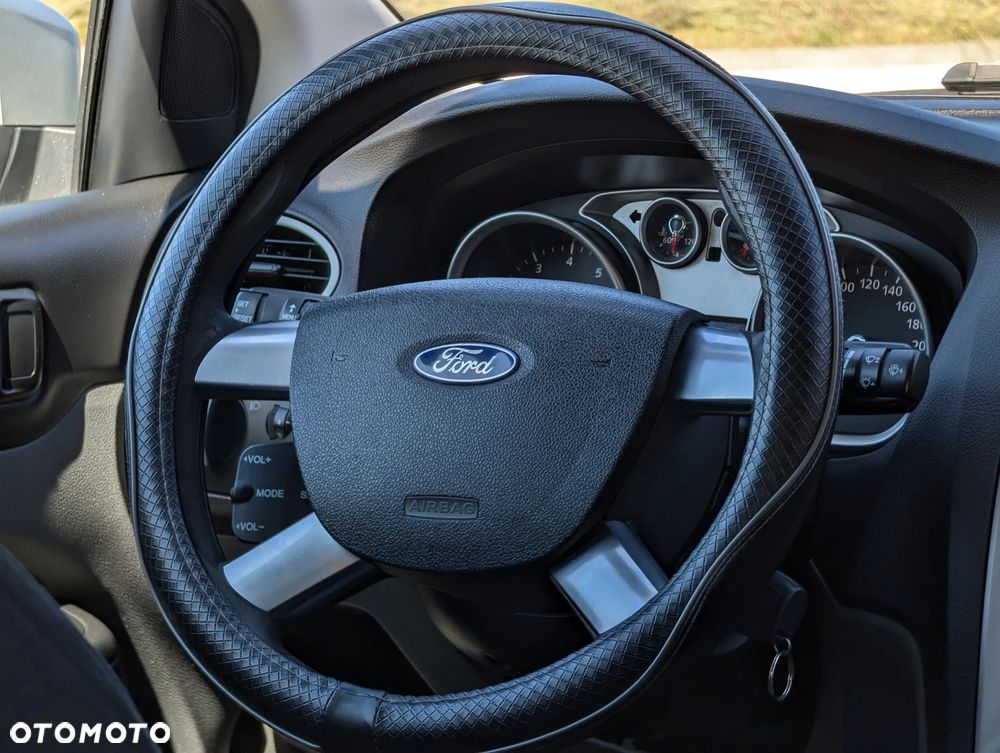 Ford Focus 1.6 Silver X - 25