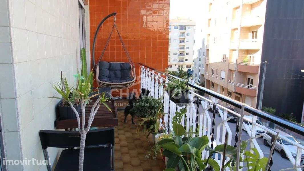 T3 renovado c/lugar de garagem em Mafamude (Soares dos Reis) - Grande imagem: 3/48