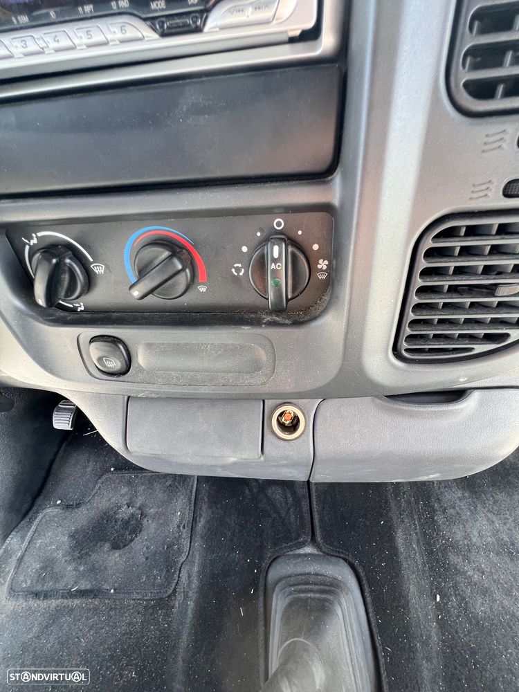 Ford Transit - 17