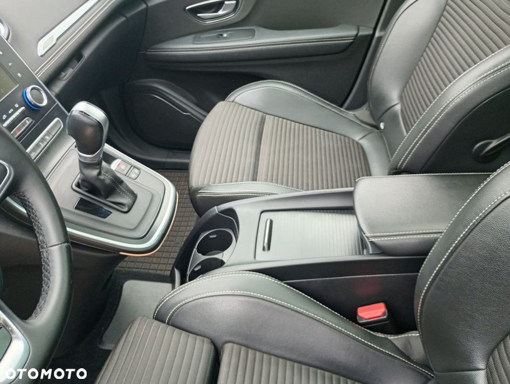 Renault Scenic - 6
