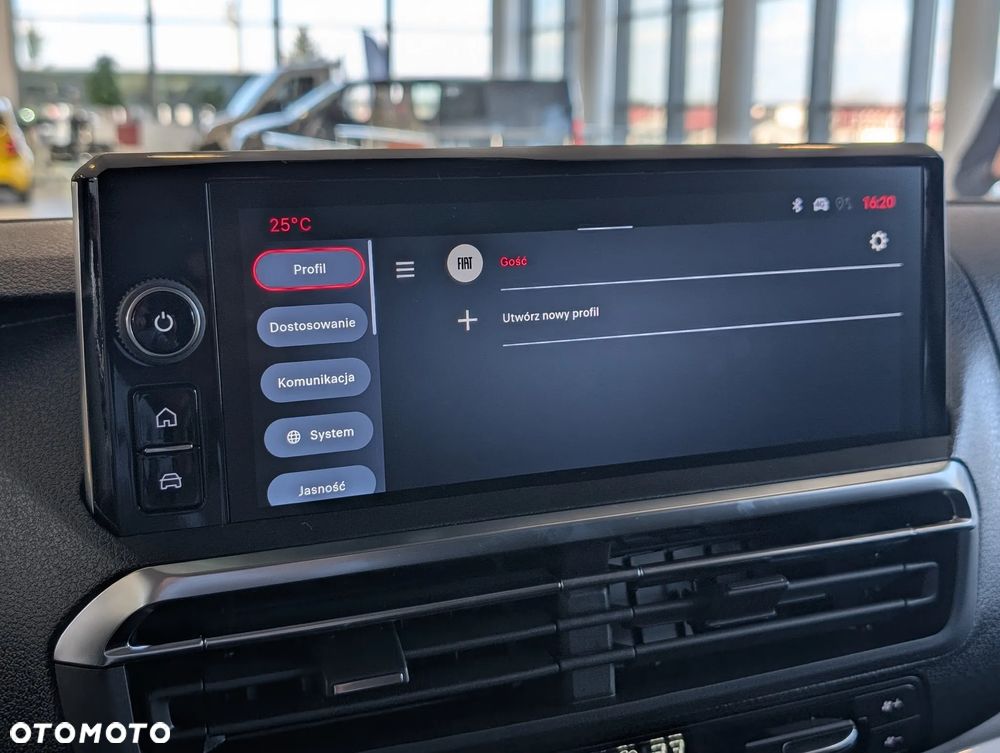 Fiat Scudo Furgon XL Diesel 2.2 180 KM Automat - 27