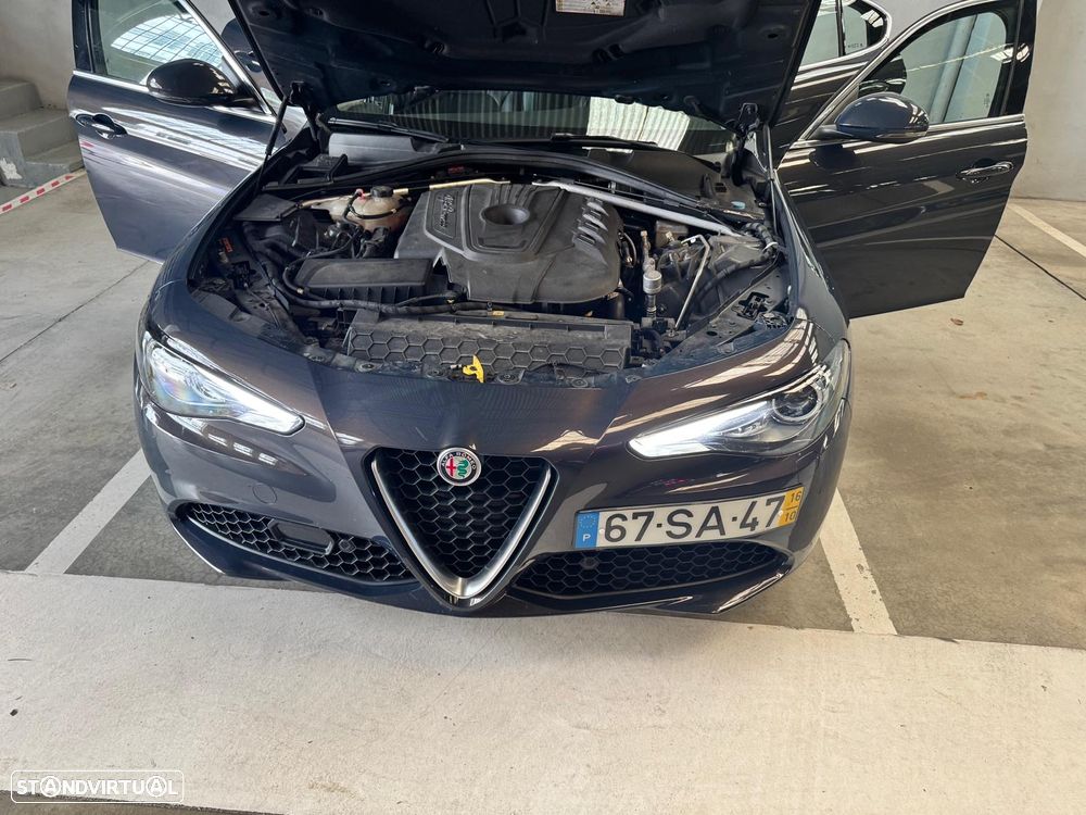 Alfa Romeo Giulia 2.2 D Super AT8 - 20