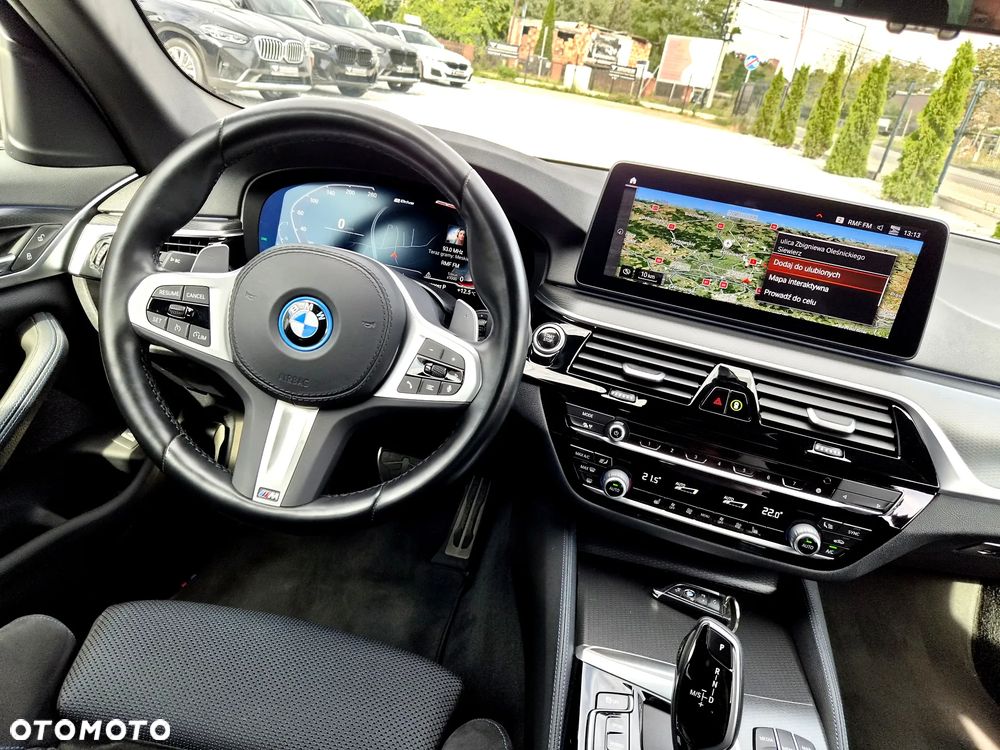 BMW Seria 5 530e xDrive M Sport sport - 21