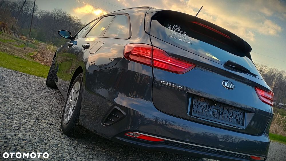 Kia Ceed 1.4 Attract - 13