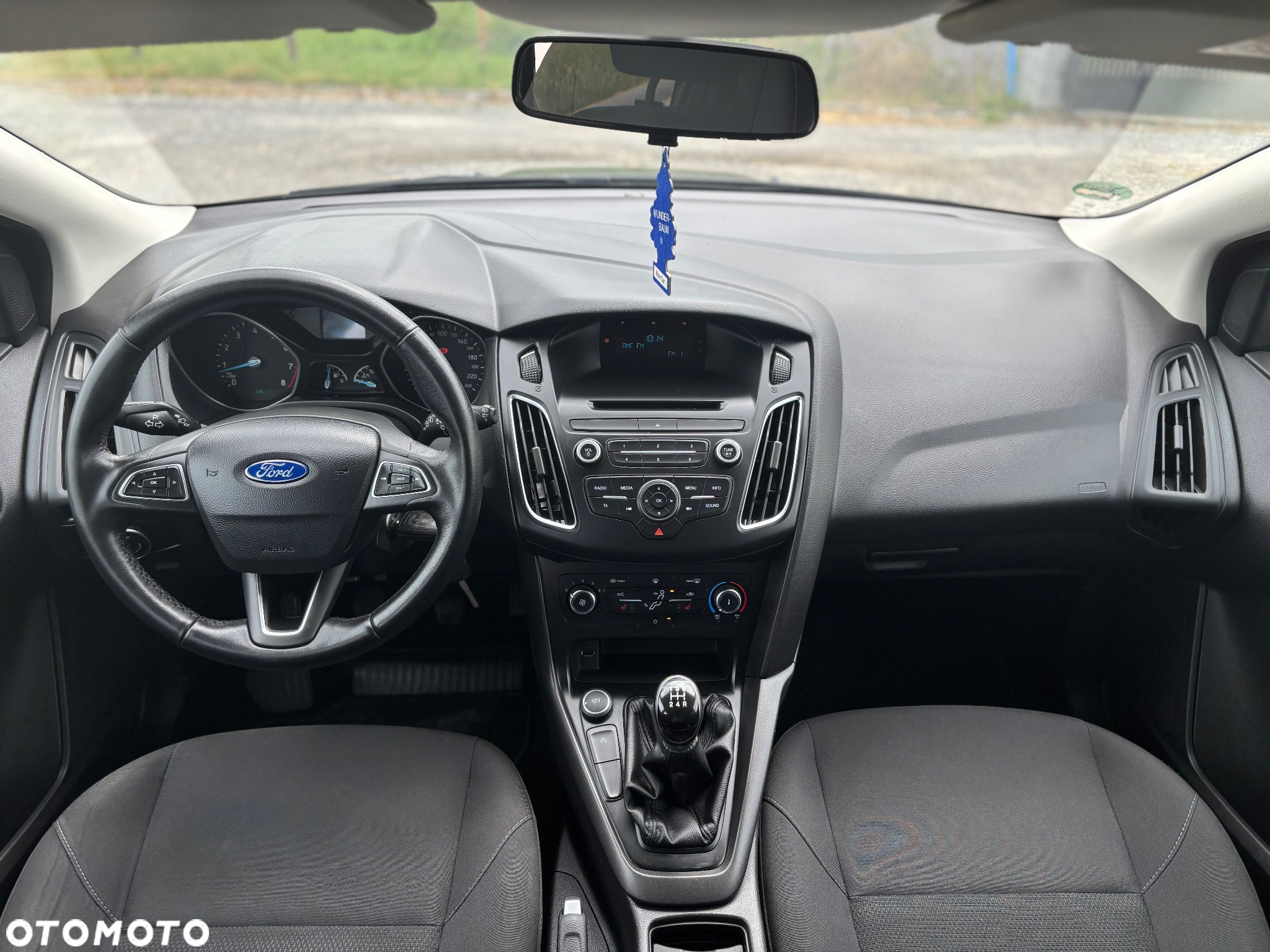 Ford Focus - 12