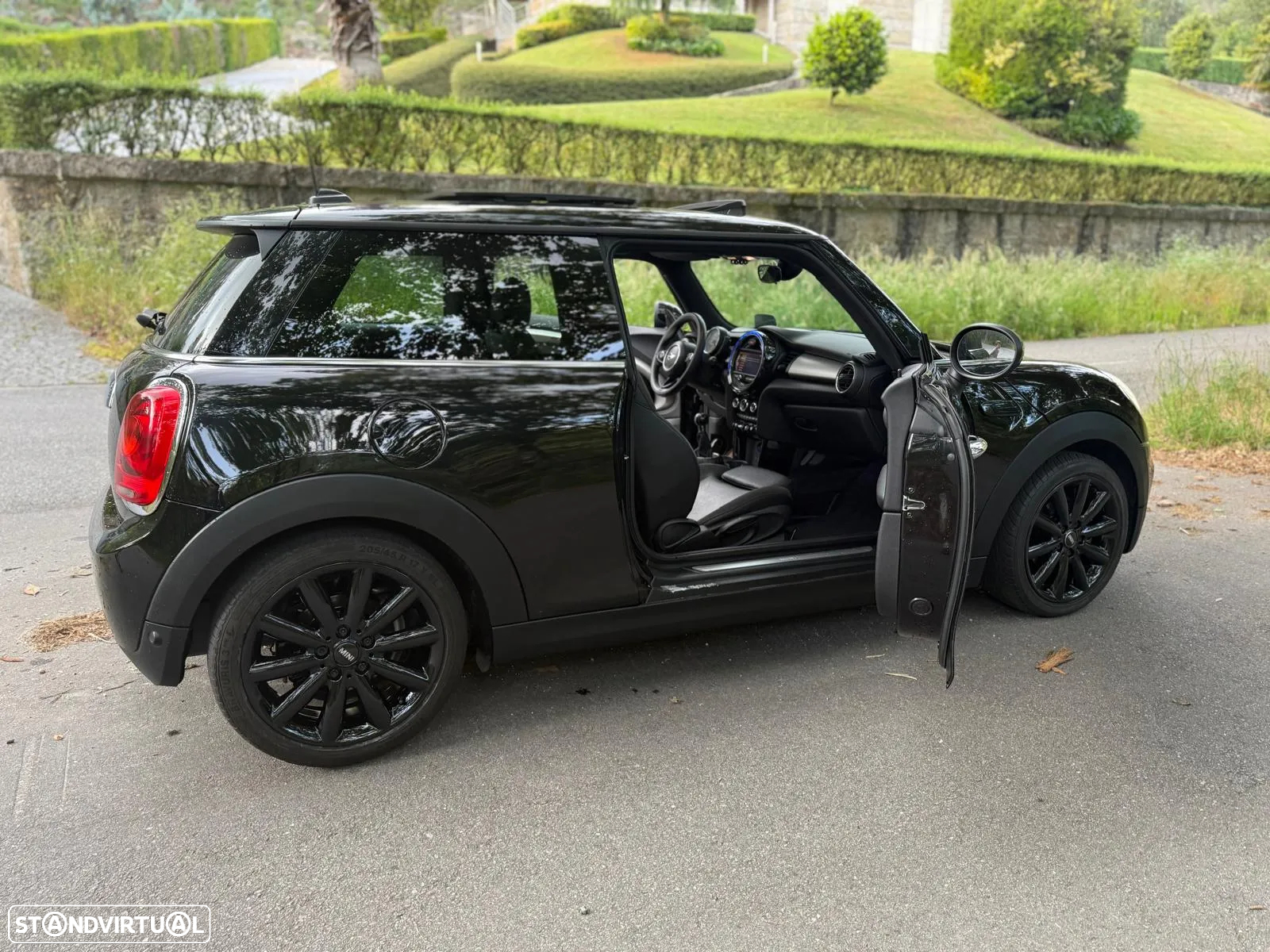 MINI 3 Portas Cooper D 60 Years Chili - 23