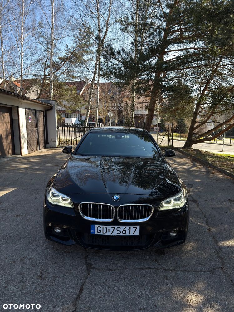 BMW Seria 5 530d xDrive - 5