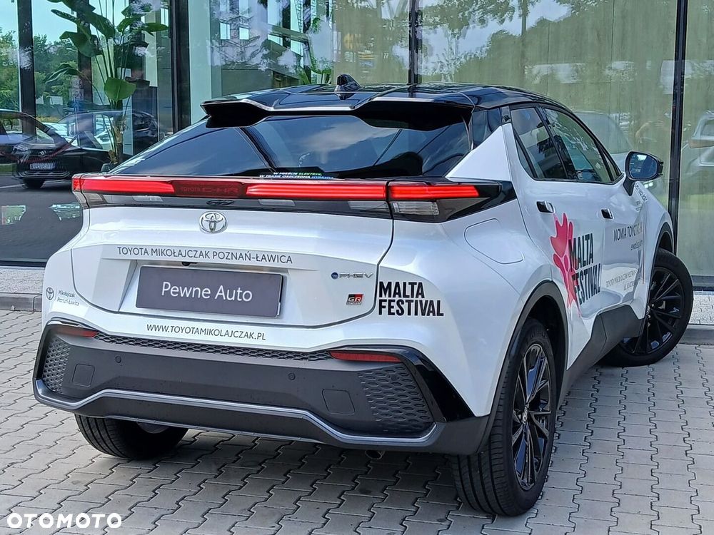 Toyota C-HR - 12