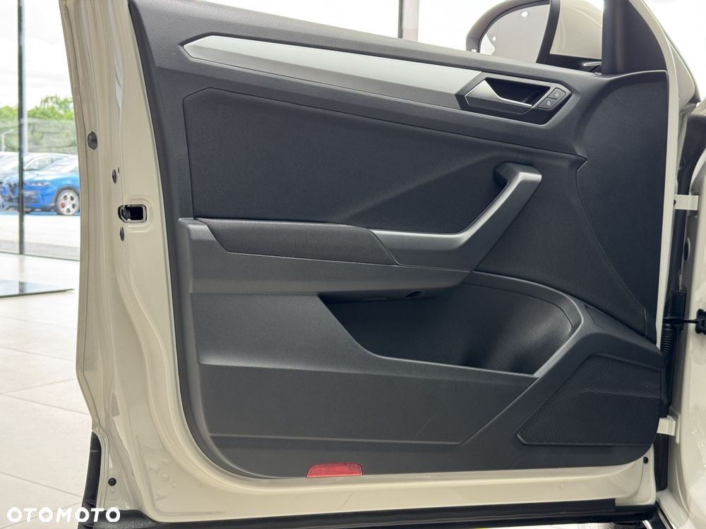Volkswagen T-Roc 1.5 TSI Life DSG - 12