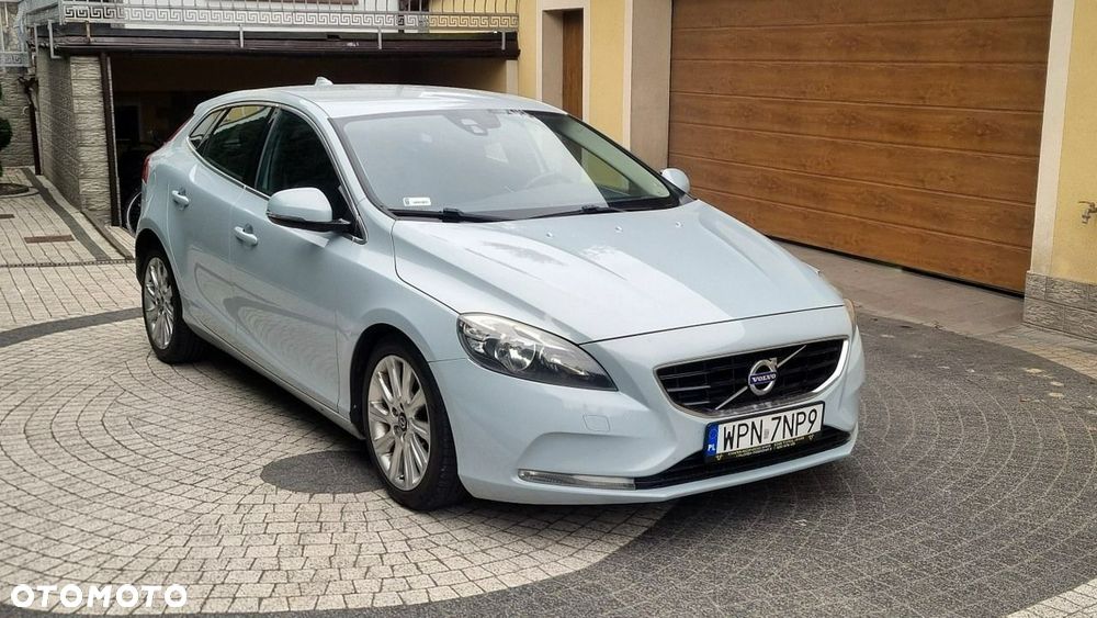 Volvo V40 - 8