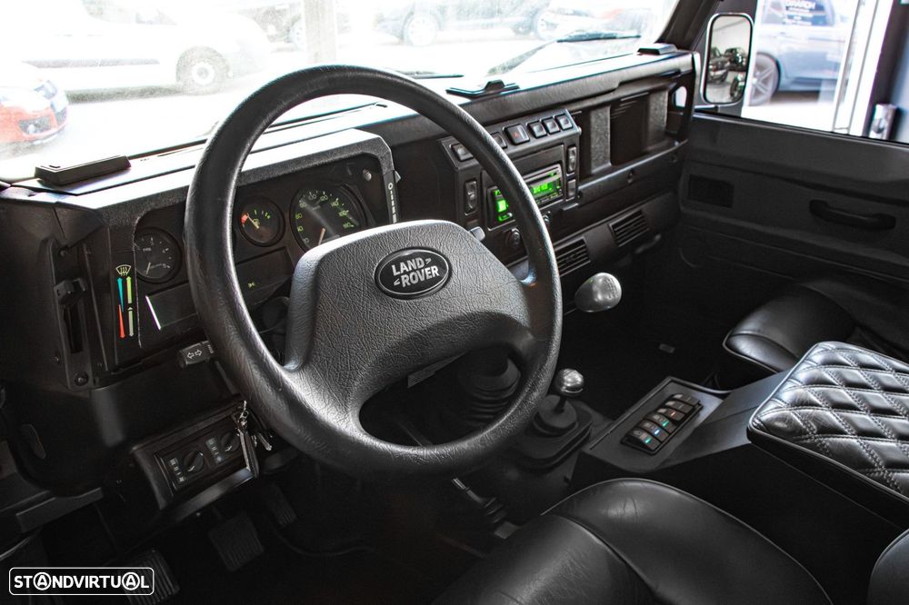 Land Rover Defender 130 2.5 TD5 Crew Cab - 25