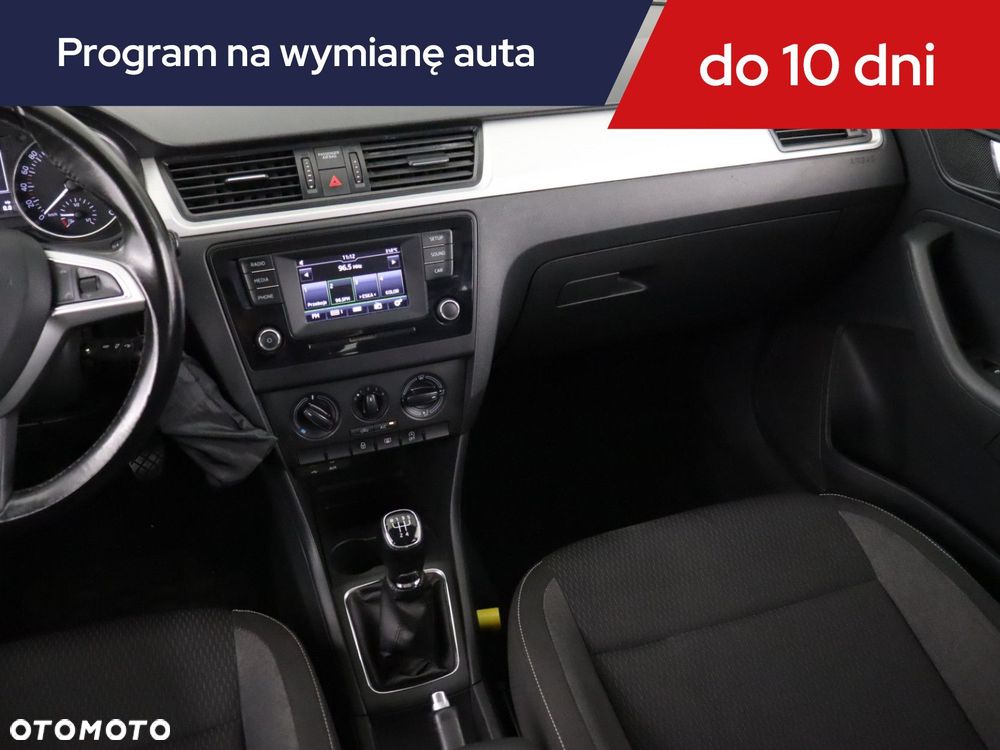 Skoda RAPID - 10