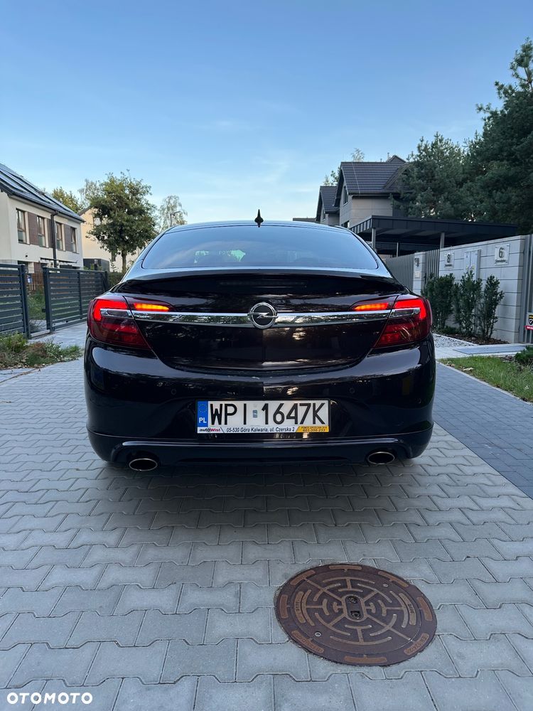 Opel Insignia 2.0 T Cosmo 4x4 S&S EU6 - 9