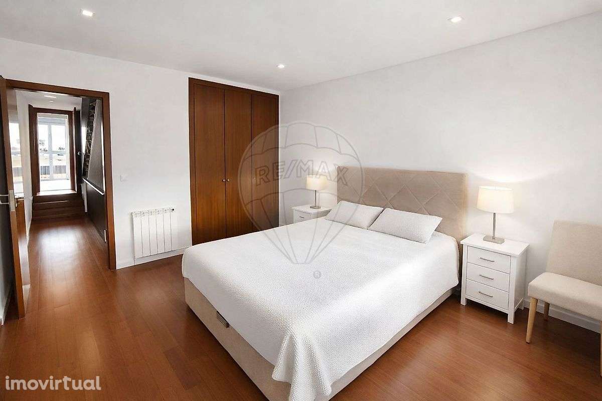 Moradia T4 para venda - Grande imagem: 2/14