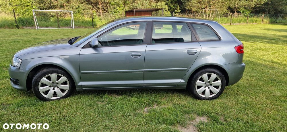 Audi A3 Sportback 2.0 TDI DPF Ambiente - 10