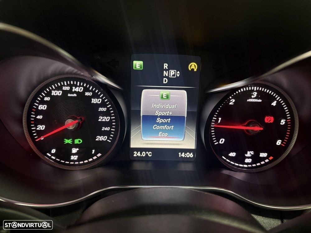 Mercedes-Benz C 220 (BlueTEC) d Station 7G-TRONIC Avantgarde — fotografia 15