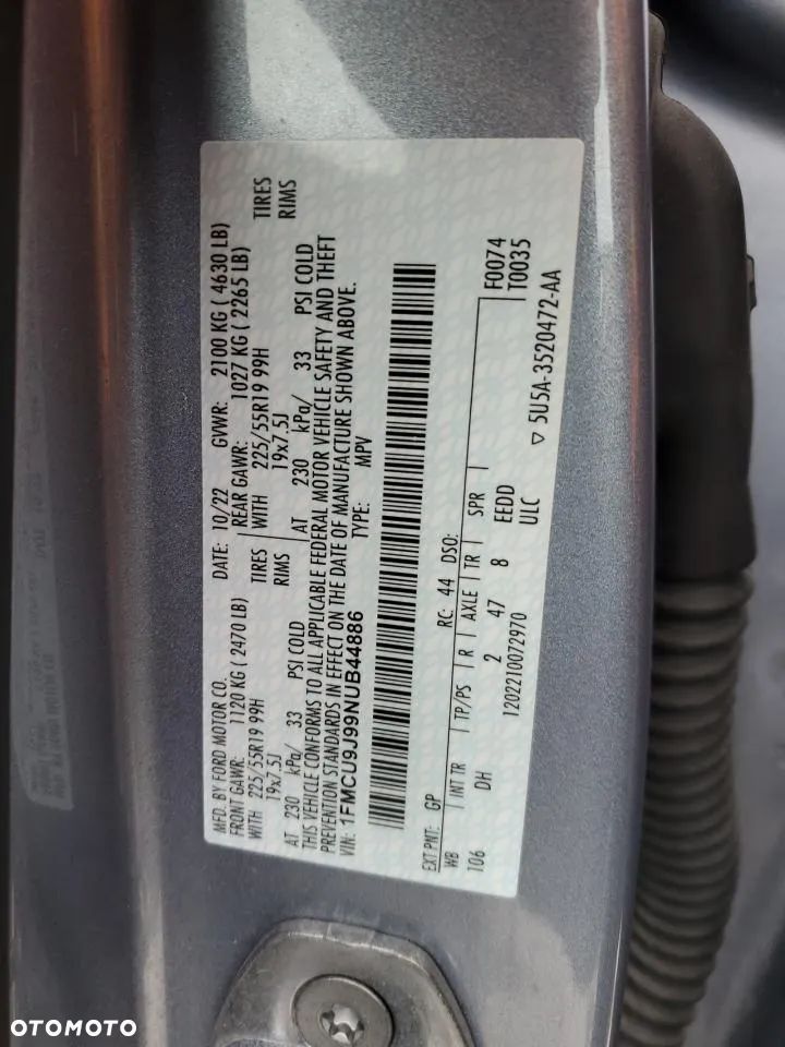 Ford Escape 2.0 EcoBoost AWD Titanium - 12