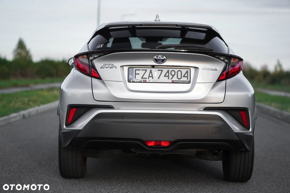 Toyota C-HR - 12