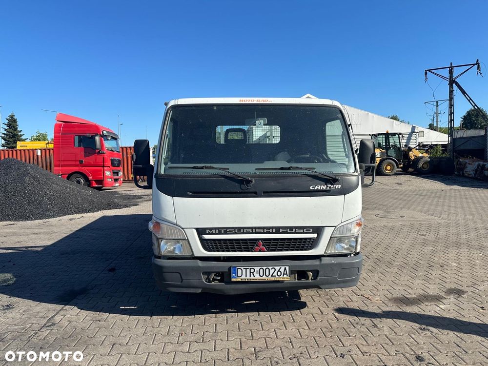 Mitsubishi Canter - 1