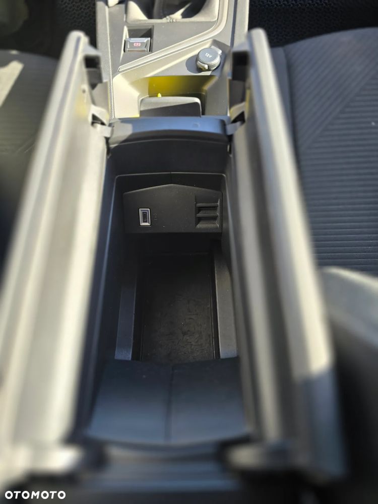 Peugeot 308 PureTech 130 Allure - 29