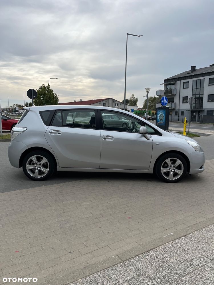 Toyota Verso - 6