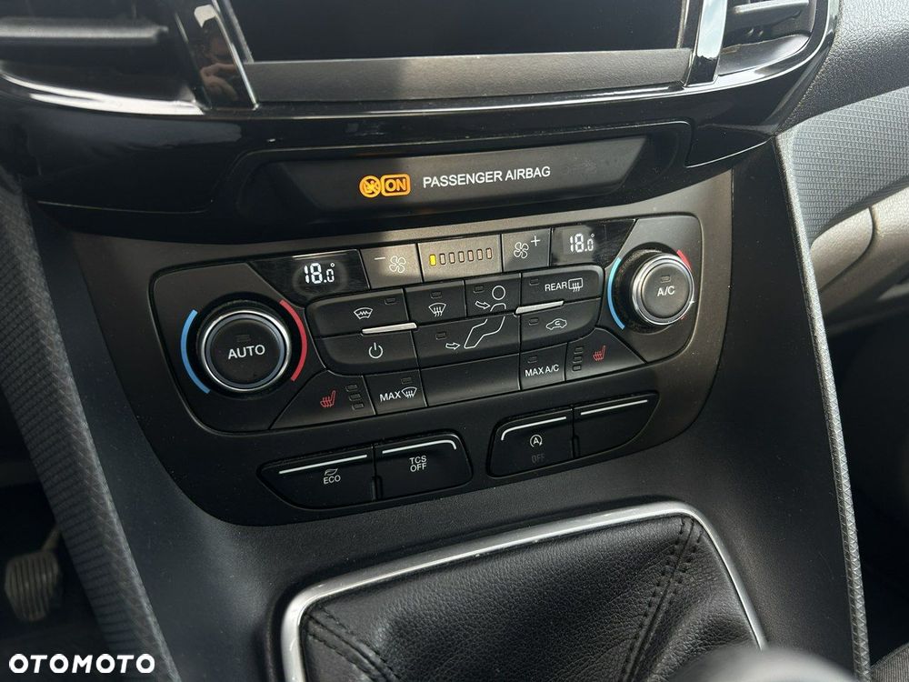 Ford Tourneo Connect - 30