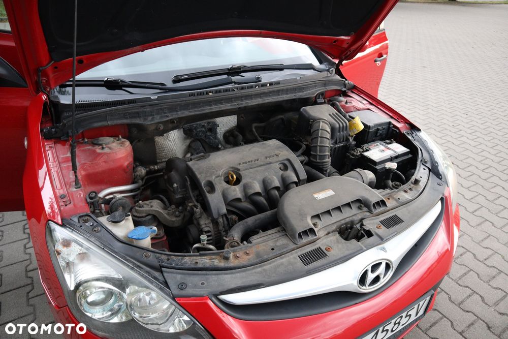 Hyundai i30 1.4 Comfort - 27
