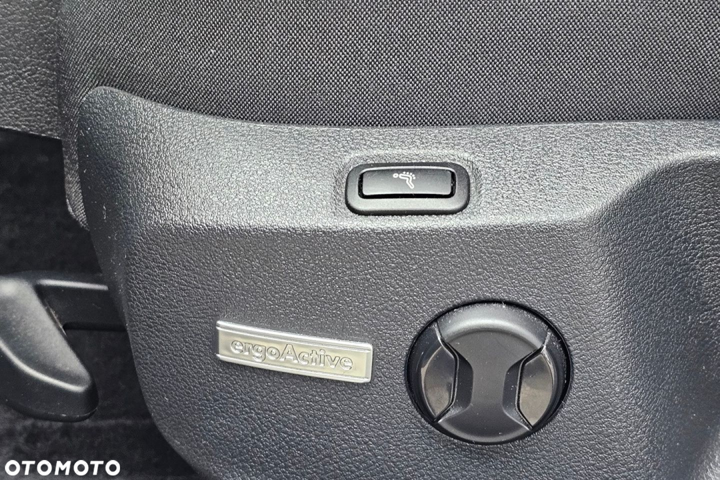 Volkswagen Golf - 26