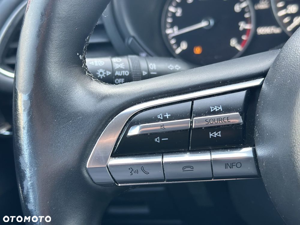 Mazda 3 2.0 mHEV Kai - 24