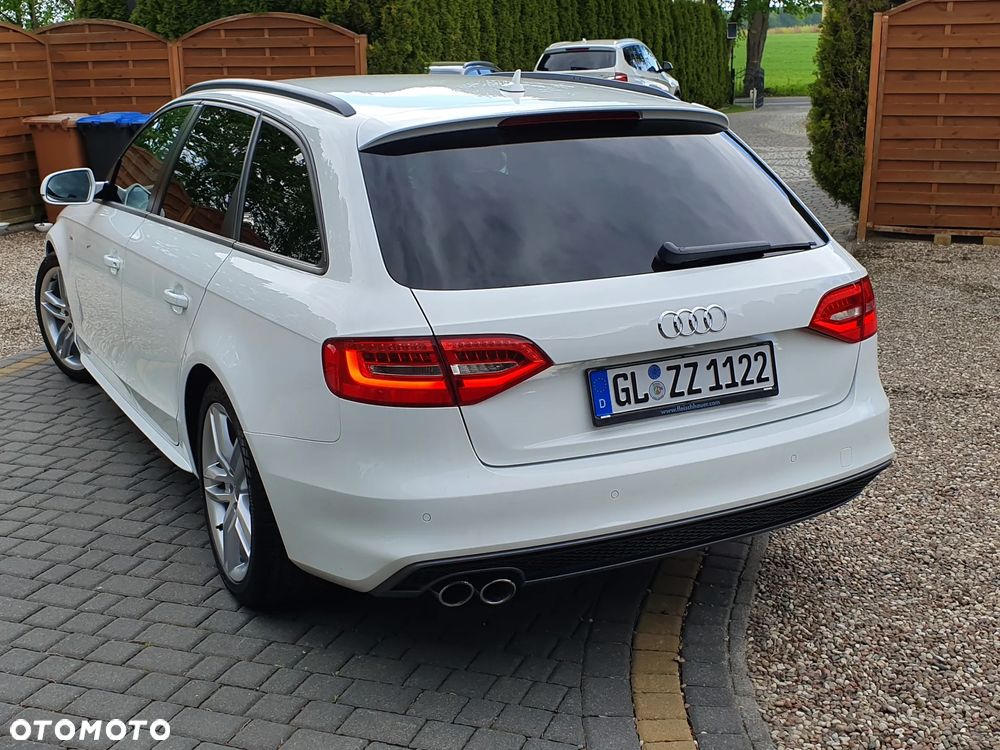 Audi A4 Avant 2.0 TDI DPF S line Sportpaket - 11