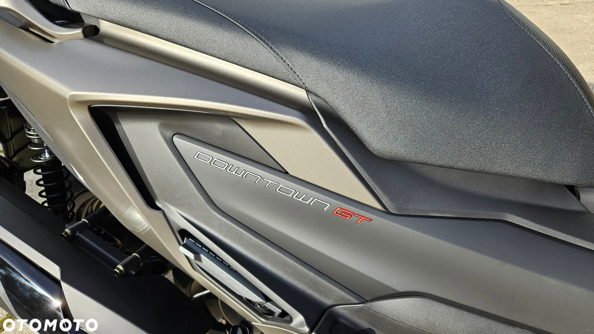 Kymco Downtown - 3