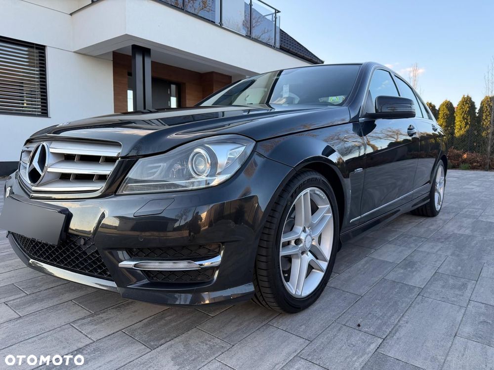 Mercedes-Benz Klasa C 200 (BlueEFFICIENCY) 7G-TRONIC Avantgarde - 6
