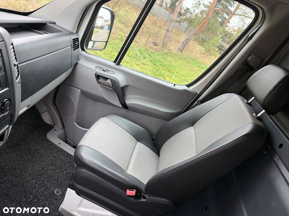 Volkswagen Crafter - 33