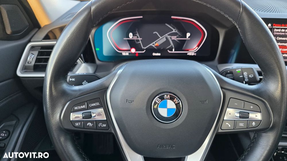 BMW Seria 3 320d Touring Aut. Sport Line - 40
