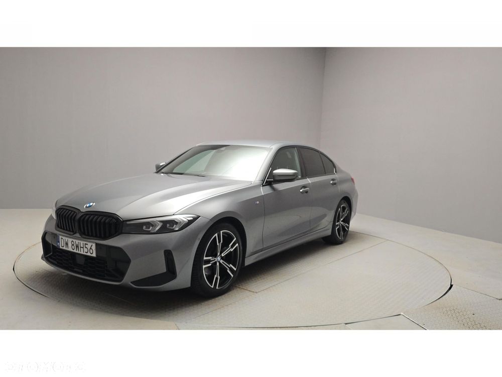 BMW Seria 3 320d xDrive mHEV M Sport - 1