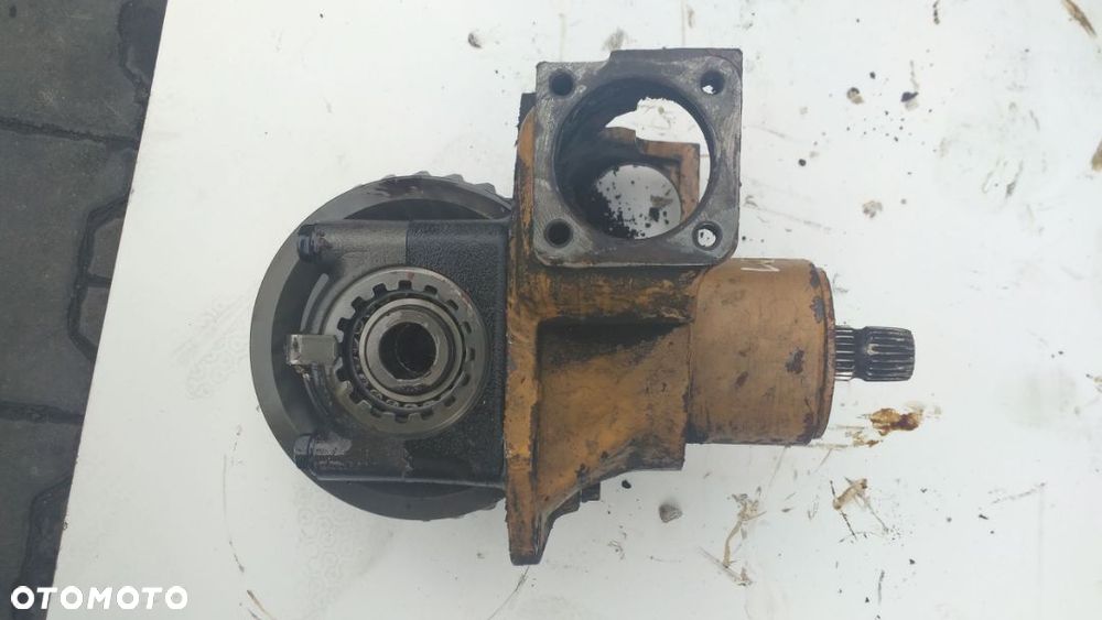 Dyferencjał Dyfer Wkład mostu Carraro 000153 [13/32] Waryński 726A Fermec MF - 12
