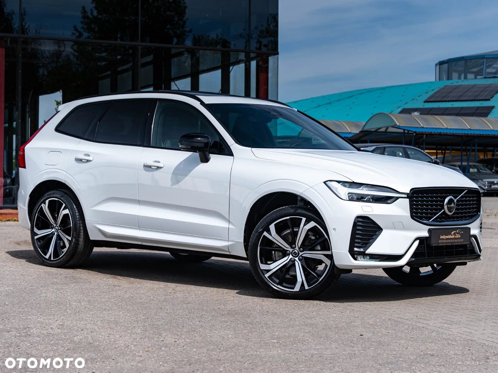 Volvo XC 60 B4 B Plus Dark - 9