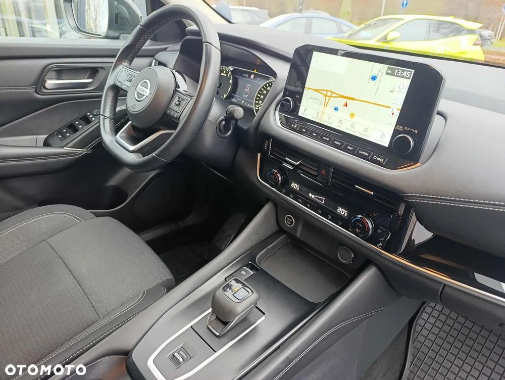 Nissan Qashqai 1.3 DIG-T N-Connecta DCT - 12