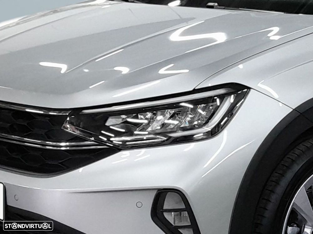 Volkswagen Taigo 1.0 TSI Urban — fotografia 3