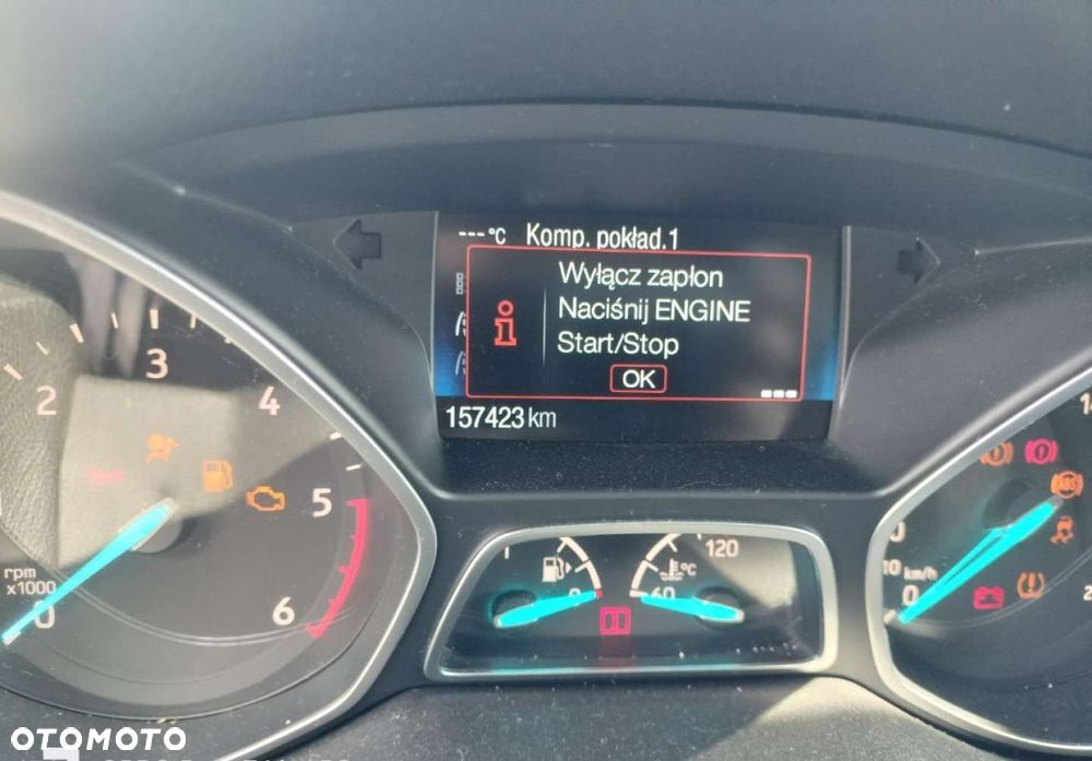 Ford Kuga - 10