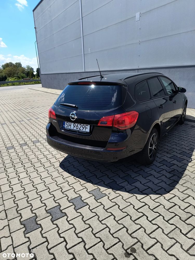 Opel Astra 1.6 Edition Sport - 4