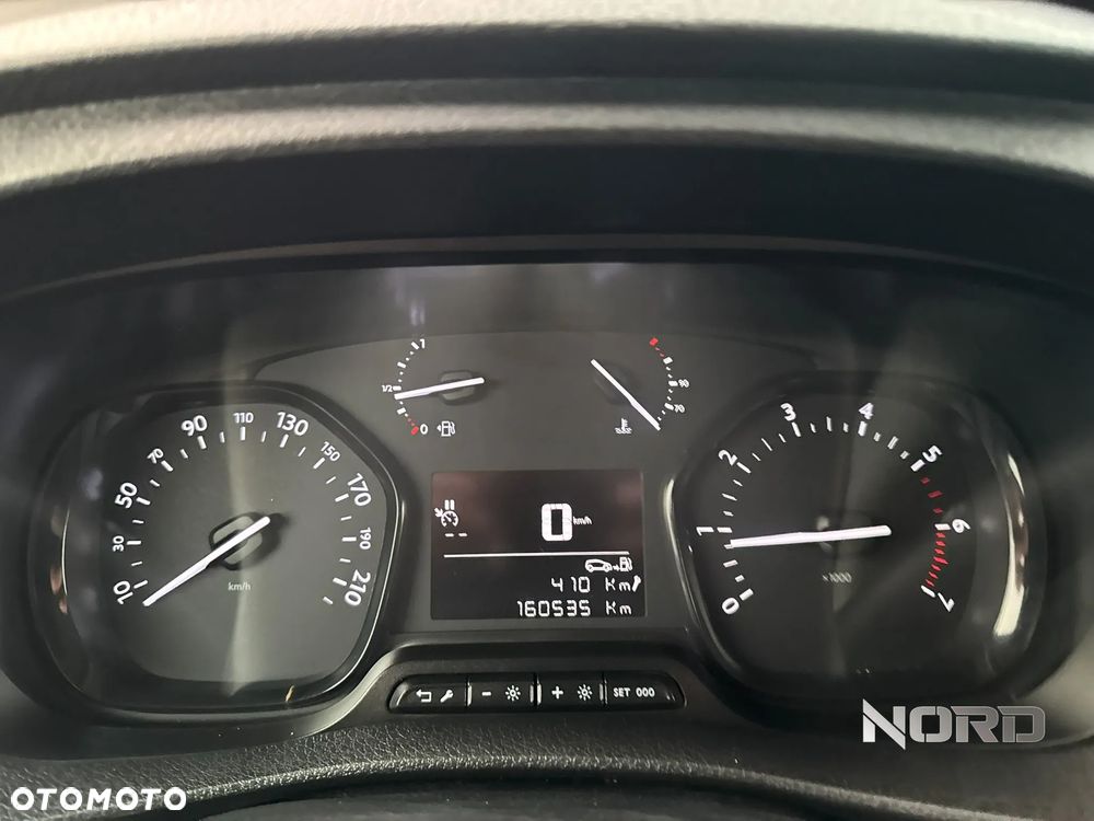 Citroën Jumpy 2.0 M Club - 19