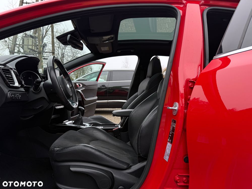 Kia ProCeed 1.4 T-GDI OPF GT LINE - 31