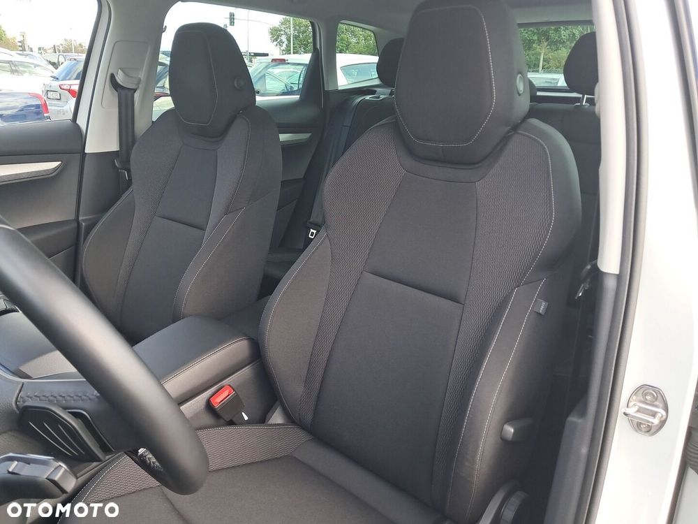 Skoda Karoq 1.5 TSI ACT Selection DSG - 13