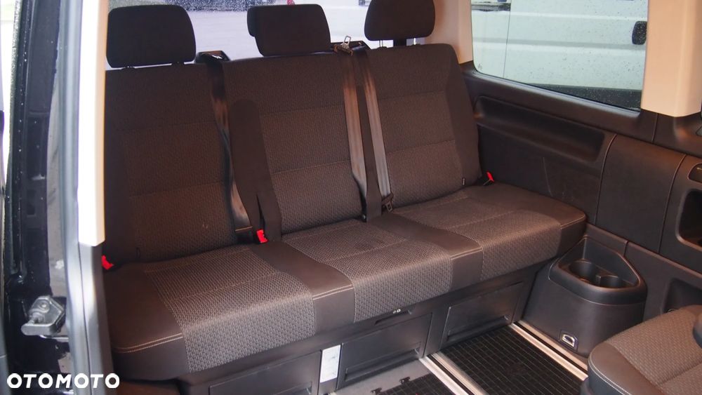 Volkswagen Multivan 2.0 TDI L1 Trendline 4Motion DSG - 13