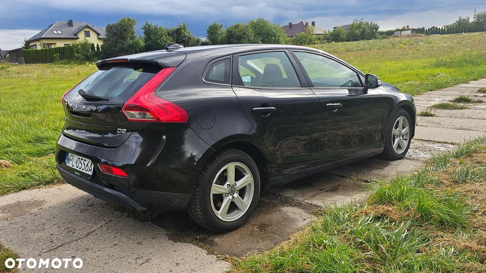 Volvo V40 D2 Momentum - 11