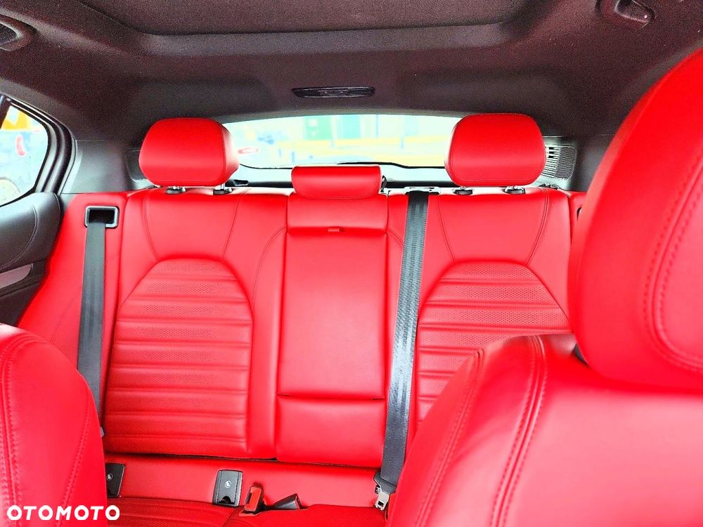 Alfa Romeo Stelvio 2.0 Turbo 16V AT8-Q4 Veloce Ti - 11