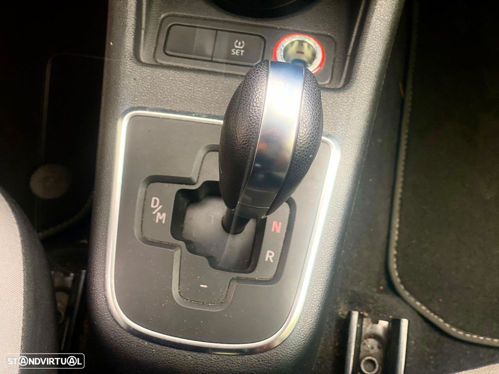 VW Cross Up! 1.0 Auto - 19