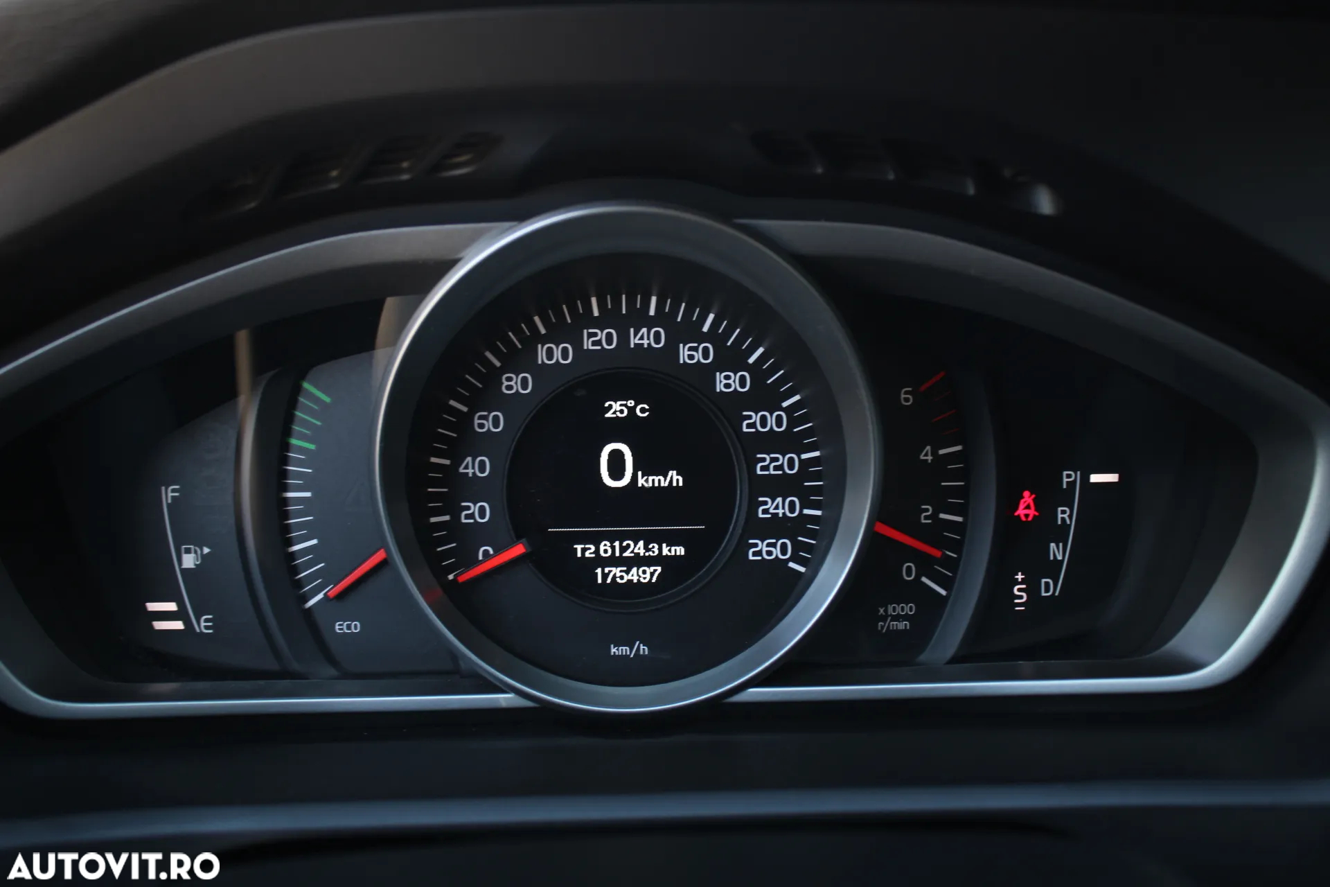 Volvo V40 D2 Aut. Basic - 16